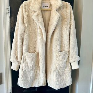 BB Dakota Women's Swirl Next Door Faux Fur Jacket color Oatmeal